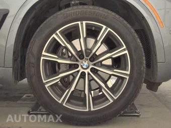 2026 BMW X5 Sports Activity Vehicle xDrive40i M SPORT LINE - miniatura 10