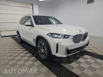 2026 BMW X5 Sports Activity Vehicle xDrive50e - miniatura 3