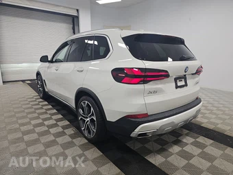 2026 BMW X5 Sports Activity Vehicle xDrive50e - miniatura 6