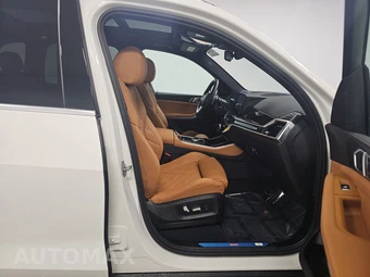 2026 BMW X5 Sports Activity Vehicle xDrive50e - miniatura 8