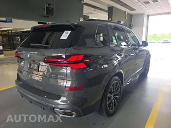 2026 BMW X5 Sports Activity Vehicle xDrive50e M SPORT LINE - miniatura 3