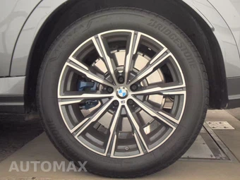 2026 BMW X6 Sports Activity Coupe M60i xDrive - miniatura 12