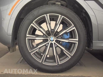 2026 BMW X6 Sports Activity Coupe M60i xDrive - miniatura 9