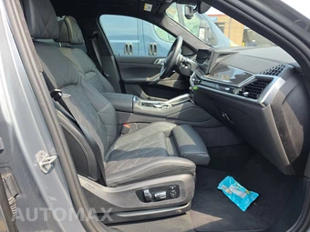 2026 BMW X6 Sports Activity Coupe M60i xDrive – miniatura 14