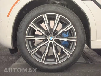 2026 BMW X6 Sports Activity Coupe M60i xDrive - miniatura 9