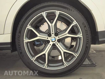 2026 BMW X6 Sports Activity Coupe M60i xDrive – miniatura 12
