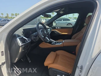 2026 BMW X6 Sports Activity Coupe M60i xDrive – miniatura 13