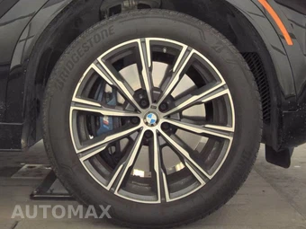 2026 BMW X6 Sports Activity Coupe M60i xDrive - miniatura 10