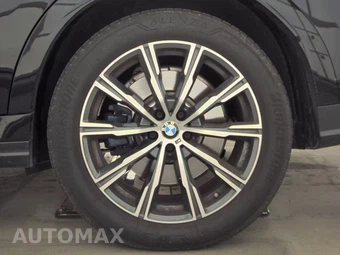 2026 BMW X6 Sports Activity Coupe M60i xDrive - miniatura 12