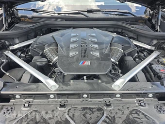2026 BMW X6 Sports Activity Coupe M60i xDrive – miniatura 16