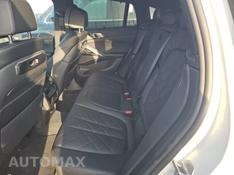 2026 BMW X6 Sports Activity Coupe M60i xDrive - miniatura 13