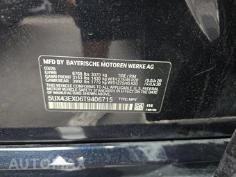2026 BMW X6 Sports Activity Coupe M60i xDrive - miniatura 15