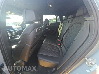 2026 BMW X6 Sports Activity Coupe M60i xDrive - miniatura 13