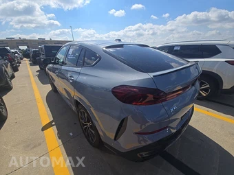 2026 BMW X6 Sports Activity Coupe M60i xDrive - miniatura 6