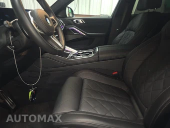 2026 BMW X6 Sports Activity Coupe M60i xDrive – miniatura 13
