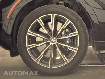 2026 BMW X6 Sports Activity Coupe M60i xDrive – miniatura 9