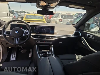 2026 BMW X6 Sports Activity Coupe M60i xDrive – miniatura 17