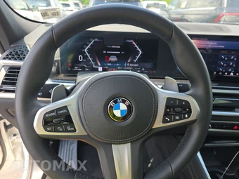 2026 BMW X6 Sports Activity Coupe xDrive40i - miniatura 16