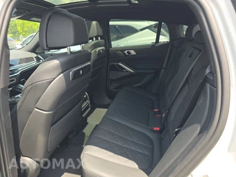 2026 BMW X6 Sports Activity Coupe xDrive40i - miniatura 19