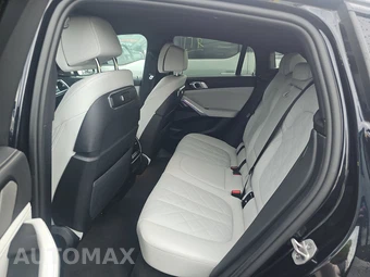 2026 BMW X6 Sports Activity Coupe xDrive40i – miniatura 18