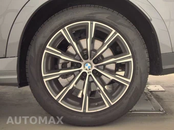 2026 BMW X6 Sports Activity Coupe xDrive40i - miniatura 12