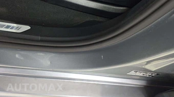 2026 BMW X6 Sports Activity Coupe xDrive40i - miniatura 27