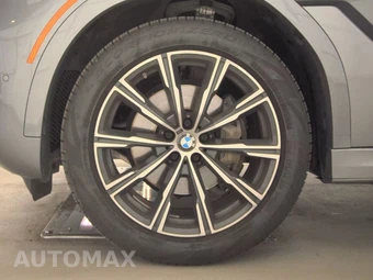 2026 BMW X6 Sports Activity Coupe xDrive40i - miniatura 9