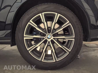 2026 BMW X6 Sports Activity Coupe xDrive40i – miniatura 12