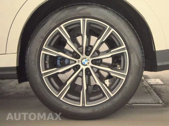 2026 BMW X6 Sports Activity Coupe xDrive40i – miniatura 12