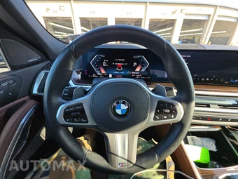 2026 BMW X6 Sports Activity Coupe xDrive40i – miniatura 16