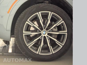 2026 BMW X6 Sports Activity Coupe xDrive40i - miniatura 9