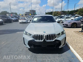 2026 BMW X6 Sports Activity Coupe xDrive40i – miniatura 2