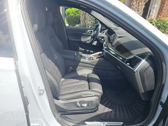 2026 BMW X6 Sports Activity Coupe xDrive40i – miniatura 8