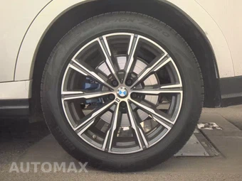 2026 BMW X6 Sports Activity Coupe xDrive40i - miniatura 12