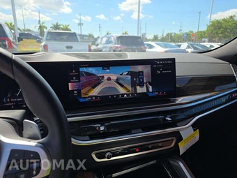 2026 BMW X6 Sports Activity Coupe xDrive40i – miniatura 10