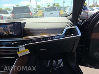 2026 BMW X6 Sports Activity Coupe xDrive40i – miniatura 19