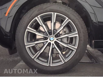 2026 BMW X6 Sports Activity Coupe xDrive40i – miniatura 9