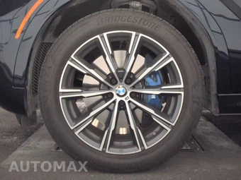 2026 BMW X6 Sports Activity Coupe xDrive40i – miniatura 9