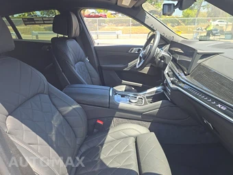 2026 BMW X6 Sports Activity Coupe xDrive40i - miniatura 8