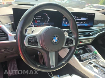 2026 BMW X6 Sports Activity Coupe xDrive40i - miniatura 15