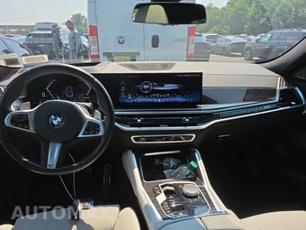 2026 BMW X6 Sports Activity Coupe xDrive40i - miniatura 16