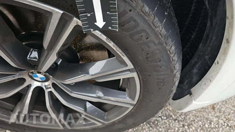 2026 BMW X6 Sports Activity Coupe xDrive40i - miniatura 29