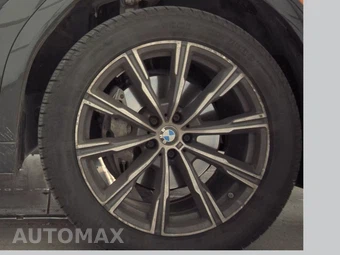 2026 BMW X6 Sports Activity Coupe xDrive40i - miniatura 10