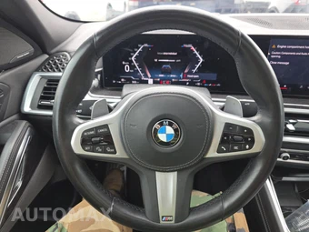2026 BMW X6 Sports Activity Coupe xDrive40i - miniatura 16