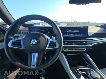 2026 BMW X6 Sports Activity Coupe xDrive40i - miniatura 11