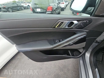 2026 BMW X6 Sports Activity Coupe xDrive40i - miniatura 9