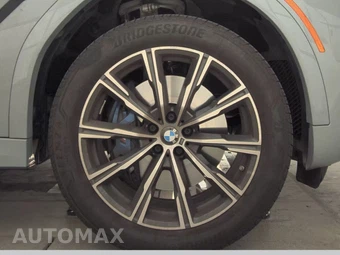 2026 BMW X6 Sports Activity Coupe xDrive40i - miniatura 10