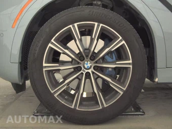 2026 BMW X6 Sports Activity Coupe xDrive40i - miniatura 9
