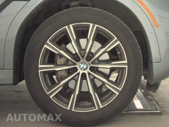 2026 BMW X6 Sports Activity Coupe xDrive40i - miniatura 10
