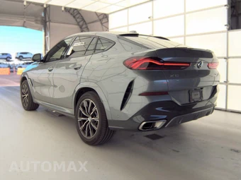 2026 BMW X6 Sports Activity Coupe xDrive40i - miniatura 8